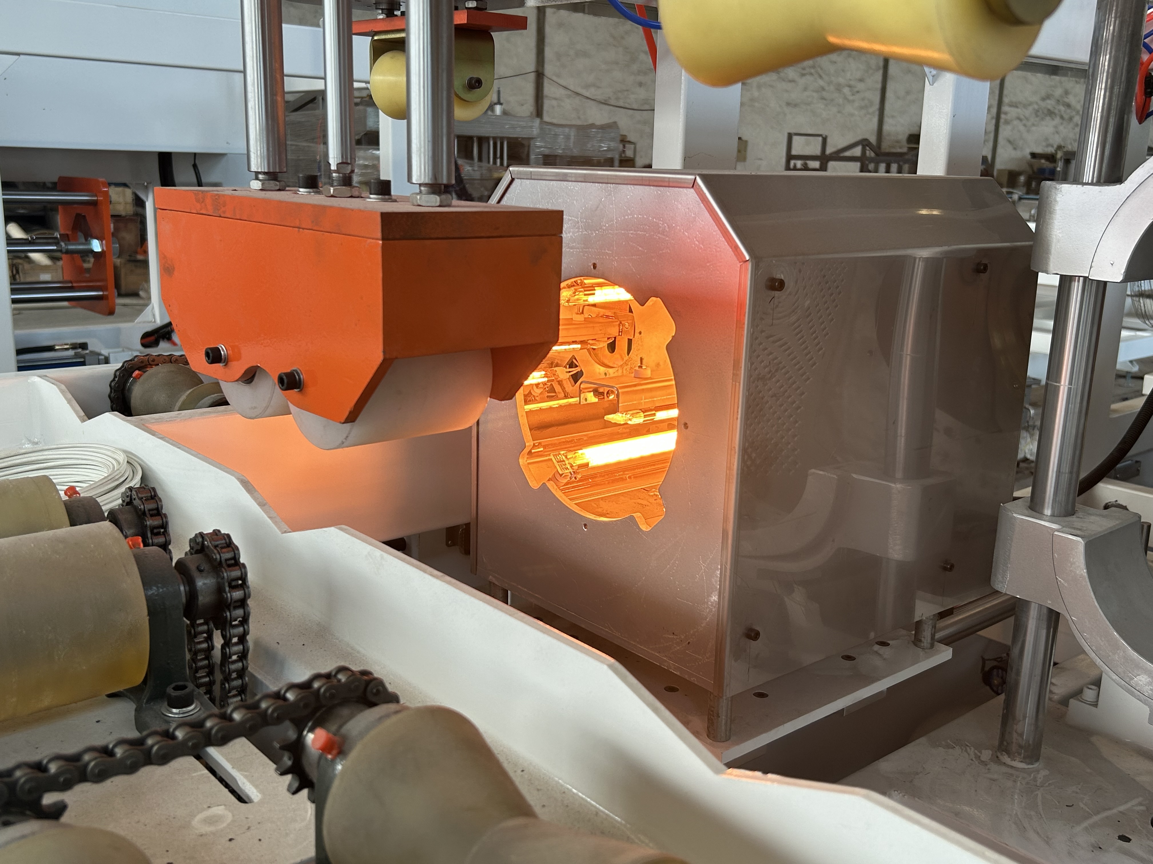 Dernière affaire concernant Projet de machine automatique à emboîter les tuyaux