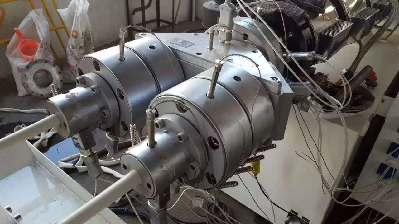 Dernière affaire concernant Cas de projet de ligne d'extrusion de tuyaux doubles en PVC - Arabie Saoudite