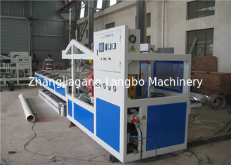 Approbation à haute production d'OIN de machine automatique de Socketing de tuyau de PVC résistante