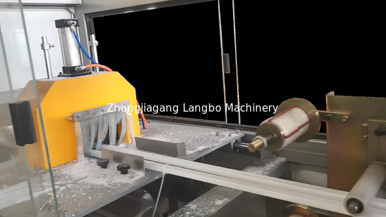 1180 mm taille de profil Machine de fabrication de tronc de câble en PVC avec table d'étalonnage de 8 m