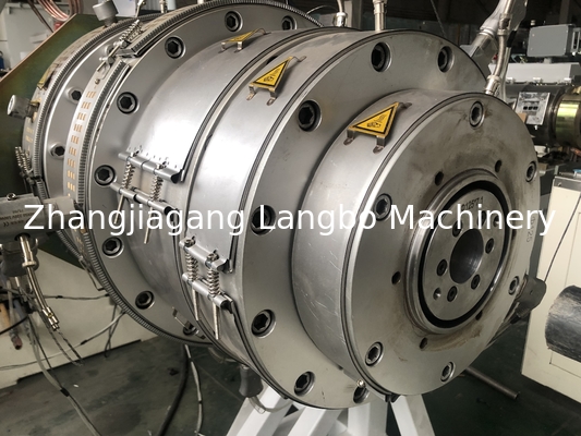Machine de fabrication de tuyaux en PE pour l'approvisionnement en eau