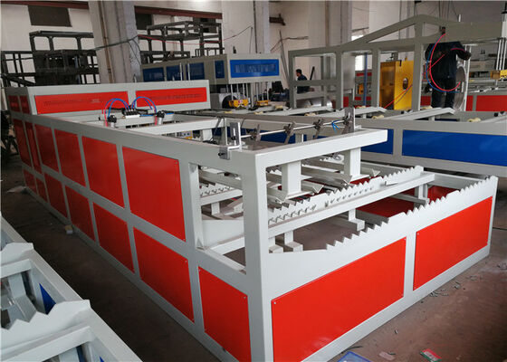 Machine automatique de soufflage de tuyaux en PVC avec une puissance de 37 à 600 kW