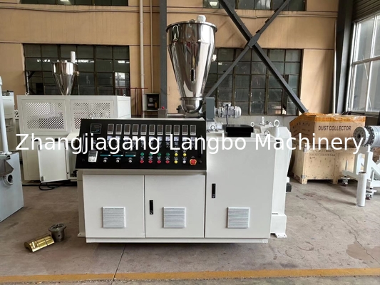 Système d'extrusion de profilés en PVC de 350 kg/h avec technologie de contrôle intelligent