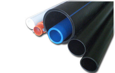 La ligne calibrage d'extrusion de tuyau de PE d'eau chaude de vide gaine la puissance 160KW