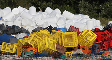 PLASTIQUES RÉUTILISANT LA LIGNE DE PELLETISATION AVEC LA MACHINE INTÉGRÉE D'AGGLOMÉRATION