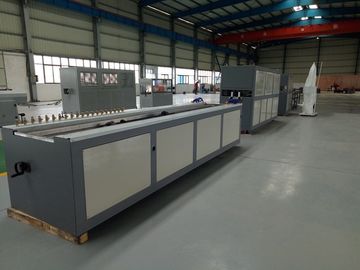 ligne d'extrusion de profil de PVC de 300mm avec la double boudineuse à vis conique