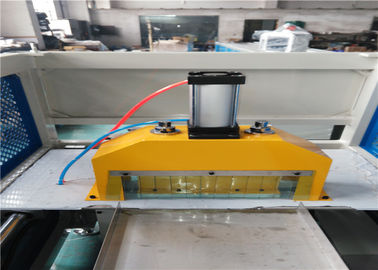 350 kg/h Capacité de la machine d'extrusion de PVC pour la ligne de fabrication de profilés en plastique avec des additifs de matière première en PVC
