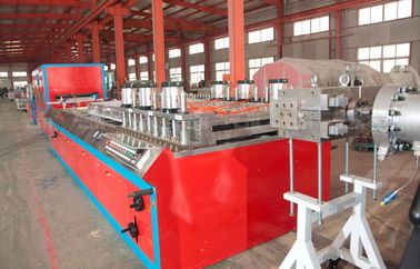 Porte et fenêtre du profil de PVC/UPVC faisant à machine la double boudineuse à vis