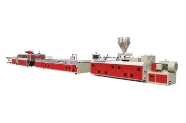 Ligne ressource d'extrusion de panneau de mousse de PVC de WPC de forêt d'économie à haute production