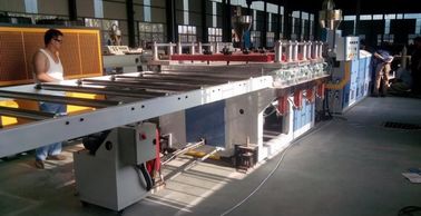 Double ligne capacité à haute production d'extrusion de panneau de mousse de PVC de vis de 600kg/H