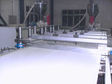 Ligne antichoc isolation thermique d'extrusion de panneau de mousse de PVC résistante de temps