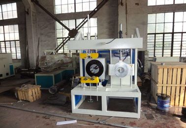 Machine de coupe de tuyaux en PVC en plastique en ligne entièrement automatique en PP PE avec système de débranchement