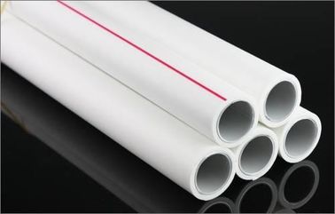 Chaîne de production en plastique de tuyau de chauffage par le sol de PERT pour le tuyau froid et chaud de PPR