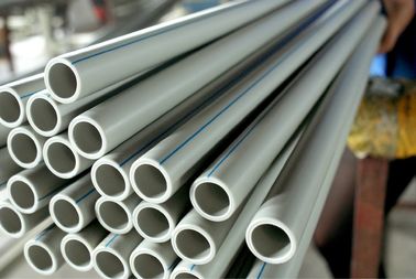 PPR Pipe d'eau de l'extrusion de la machine de fabrication de plastique ligne de production entièrement automatique