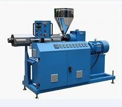 Machine à grande vitesse de boudineuse à vis, machine automatique de plastique d'extrudeuse