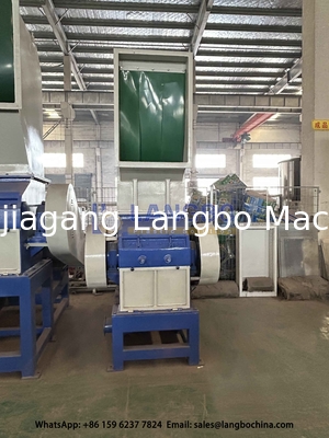 37 kW concasseur pour tuyaux en PVC ligne de machine de recyclage des déchets plastiques