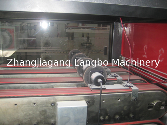 Machine de fabrication de tuyaux en PVC à quatre brins de 16 à 32 mm à haute capacité de sortie