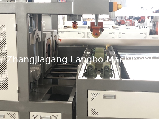 Appareil de fabrication de tuyaux en PVC en plastique à alimentation en eau électrique automatique