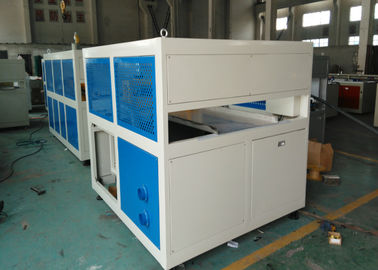 Ligne en plastique consommation d'extrusion de profil de PVC basse d'énergie