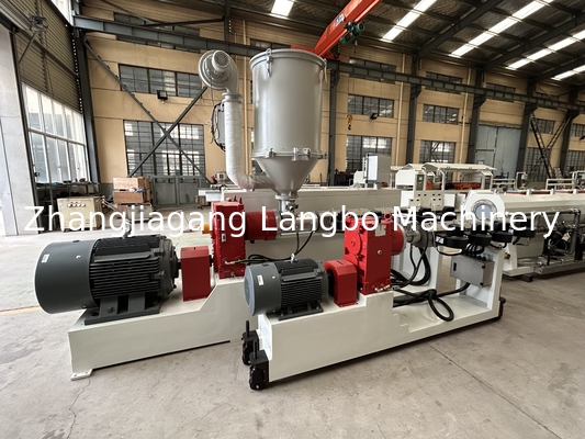 16-1600mm haute vitesse HDPE PE tuyau d'eau en plastique tuyau de gaz ligne de machine d'extrusion pour la fabrication de tuyaux en plastique à haut rendement