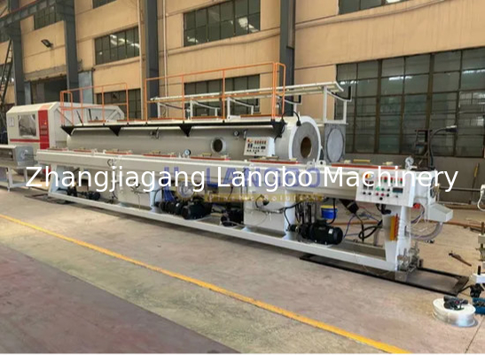 Machine d'extrusion de tuyaux en plastique HDPE