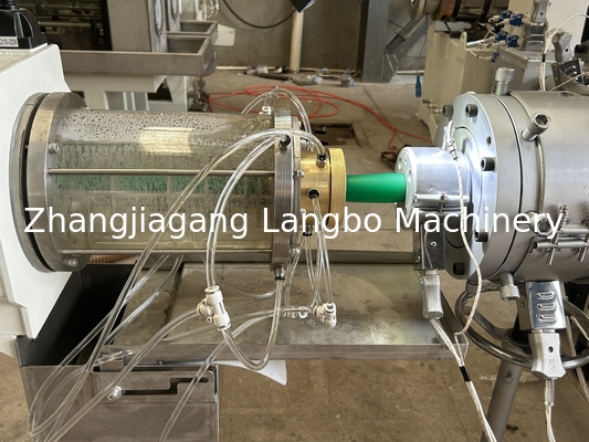 Machine de fabrication de tubes à eau chaude HDPE Machine de fabrication de tubes PPR ligne de production PE ligne d'extrusion