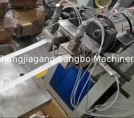 Système d'extrusion avancée pour les profils de la machine à bandes de bordure en PVC