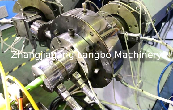 Ligne de production de machines d'extrusion de tuyaux en plastique PPR