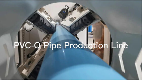 Machine d'extrusion de tuyaux en PVC en plastique équipée d'un moteur  et d'un onduleur ABB