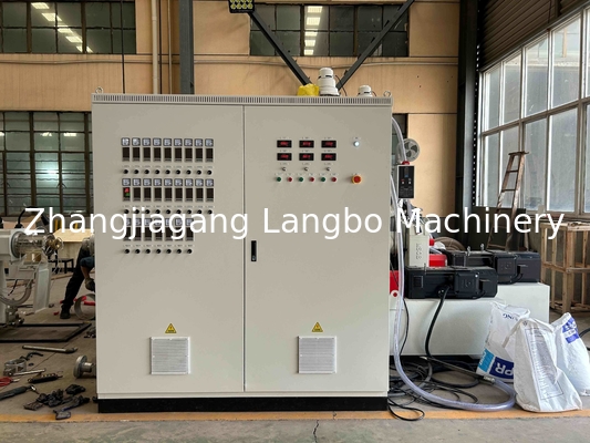 Machine d'extrusion pour la fabrication de tuyaux/conduits/tuyaux d'arrosage/tubes ondulés/tubes plats en plastique PPR pour l'irrigation agricole au goutte-à-goutte