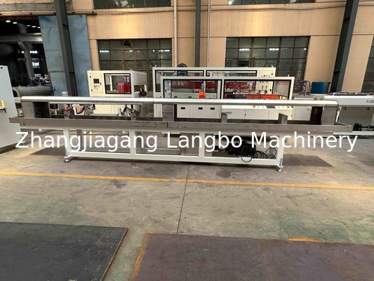 Machine d'extrusion de tubes pour la fabrication de tuyaux en plastique PPR, de conduits de câbles et de conduites d'eau