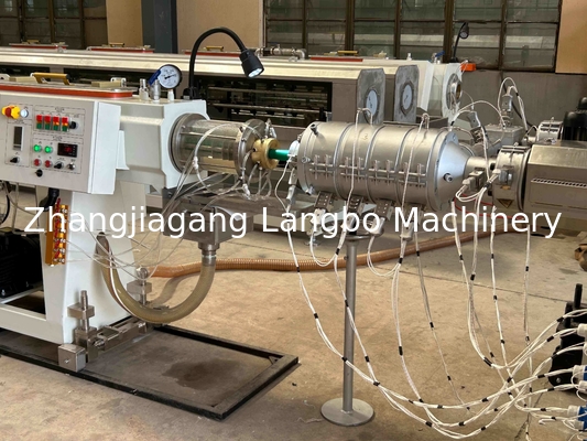 Machine d'extrusion de tubes pour la fabrication de tuyaux en plastique PPR, de conduits de câbles et de conduites d'eau