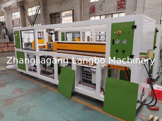 Machine entièrement automatique pour la fabrication de tuyaux en PVC pour l'alimentation en eau, le drainage, l'industrie chimique et les conduits miniers