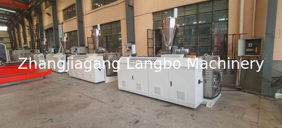 Ligne d'extrusion automatique ¥ Machine de fabrication de tubes en plastique en PVC pour les tubes médicaux, de laboratoire, de transport industriel et d'irrigation