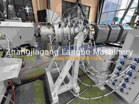 Machine de production d'extrusion de tuyaux en plastique à double vis conique pour PVC, PEHD, PPR, drainage, eau, égouts, conduits électriques, tuyaux
