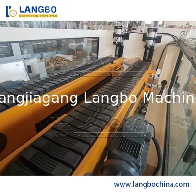 Équipement de fabrication de tubes de conduit électrique en PVC, chaîne de production complète d'extrusion de tubes en PVC