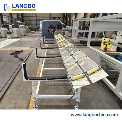 Ligne souterraine d'extrusion de tubes en PVC à double vis / ligne de production