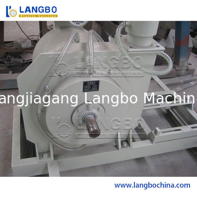 Machine de recyclage de plastique usagé PVC PP PE HDPE Pulvérisateur de granulés