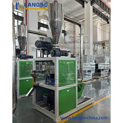 Produit de déchets de profilés de tuyaux en plastique