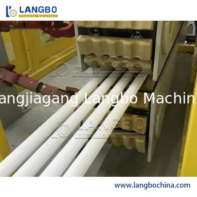 Machine d'extrusion de média filtrant pour le traitement de l'eau pour applications MBBR