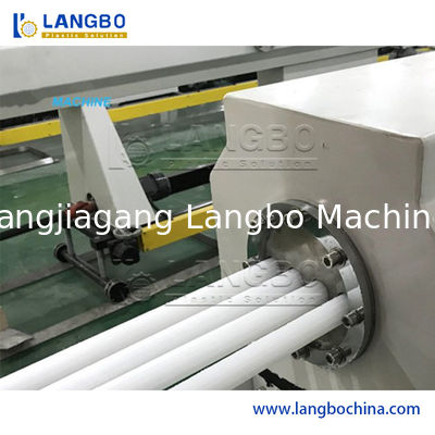 Machine d'extrusion pour la fabrication de supports de biofilm MBBR en PEHD