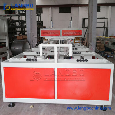 Machines à sonner automatiquement pour tuyaux en PVC destinés aux bâtiments et aux égouts