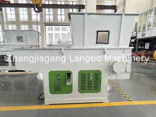 Broyeur de tuyaux en plastique usagé pour PP / PE / HDPE / LDPE / PVC