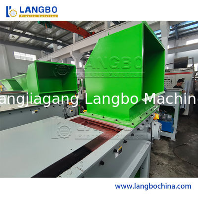 Broyeur horizontal puissant pour plastique pour tuyaux, tubes, plateaux, palettes en PVC PE ondulé, PET, PVC, PC, EVA, ABS, broyage et déchiquetage de matériaux quotidiens