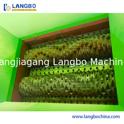 Plaque de déchets/pneumatique/bois/plastique/chasseuse de pare-chocs de voiture