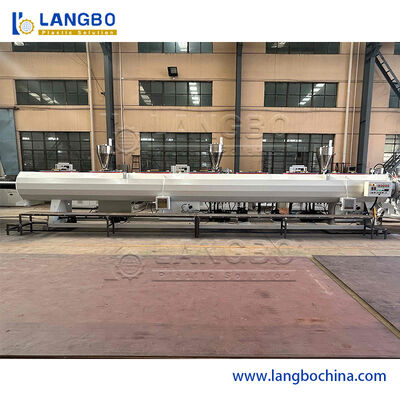 Grand Capataiy vide en plastique à grande vitesse de calibrage de tuyau de Ppr de HDPE de machine de tuyau d'OIN