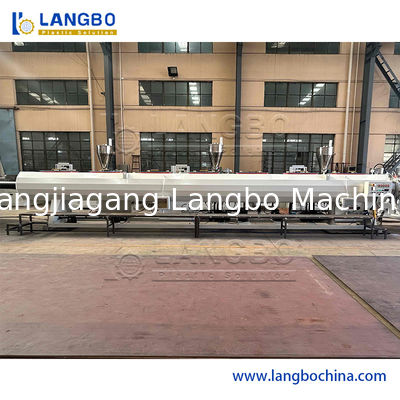 Ligne de production d'extrusion de tuyaux PE, extrudeuse plastique co-extrusion