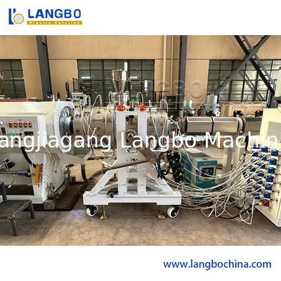Ligne de production d'extrusion de tuyaux PE, extrudeuse plastique co-extrusion