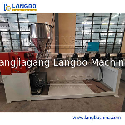 Capacité élevée de la boudineuse à vis de tuyau de PE seule 210KW 75/38