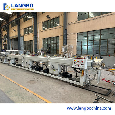 Grand Capataiy vide en plastique à grande vitesse de calibrage de tuyau de Ppr de HDPE de machine de tuyau d'OIN